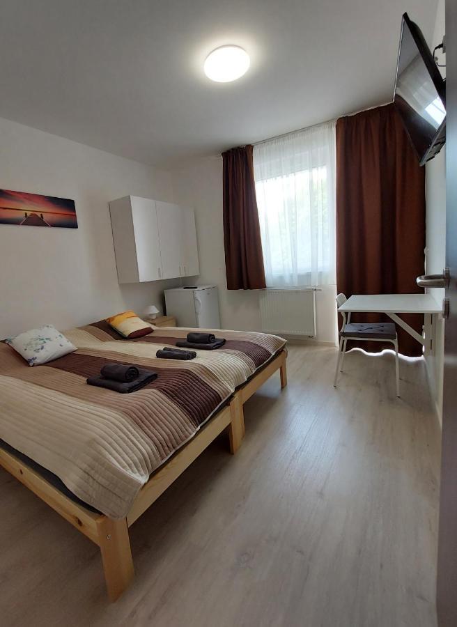 Arsenal House Budapest 1041 Extérieur photo